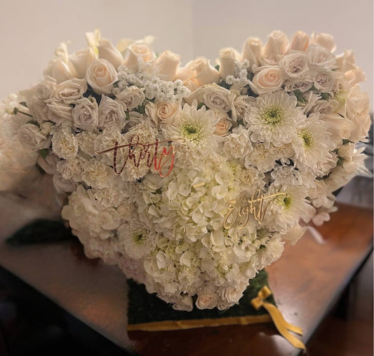 Flower Heart Stand